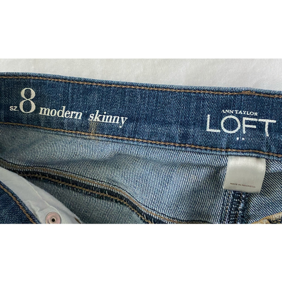 REFRESHED- Ann Taylor LOFT Hand Painted Denim Jeans - Picture 6 of 6
